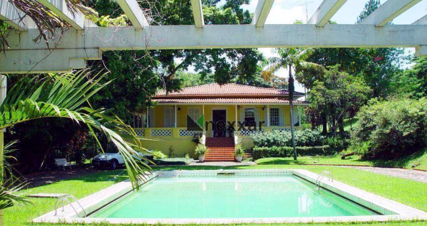 Casa em condomínio
