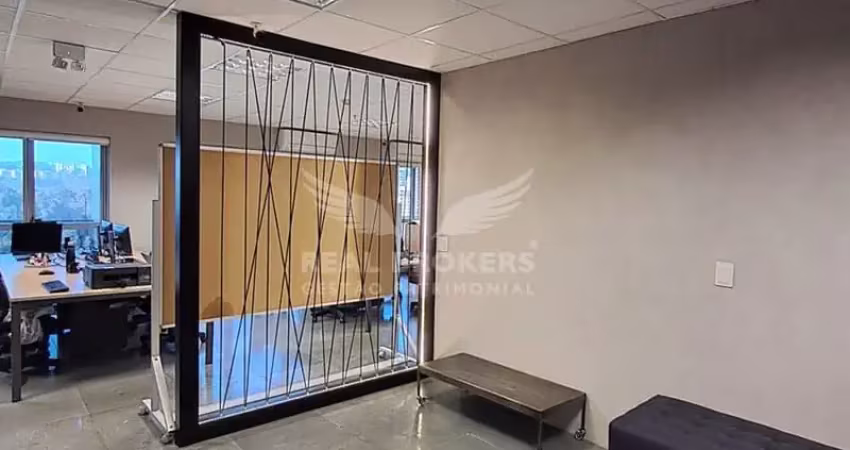 Conjunto comercial de 160 m² para locação na região de alphaville