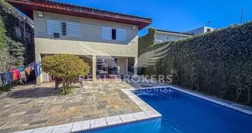 Casa mobiliada para locação na lapa, 3 dormitórios, muro alto, pronta para ocupação imediata