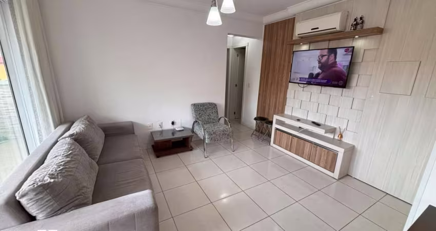 Oportunidade em Bombas: Apartamento com 2 Dormitórios à Venda