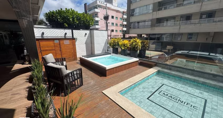 APARTAMENTO ALTO PADRÃO MOBILIADO E DECORADO A 200M DA PRAIA DE BOMBAS