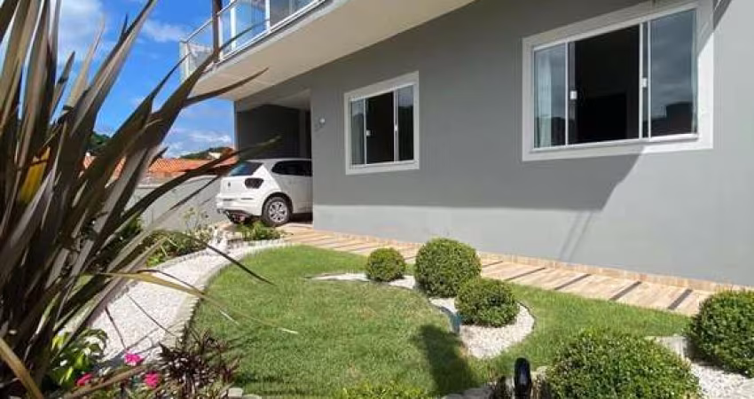 Linda Casa, Praia de Bombas SC, Para rentabilizar ou morar, Venha conhecer!!