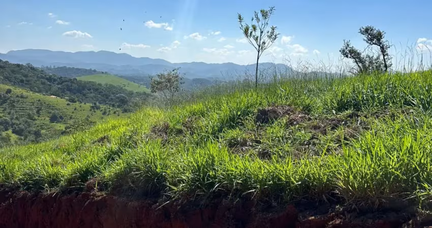 Terreno à venda na Avenida Manoel Ferraz de Campos Sales, Centro, Santa Isabel