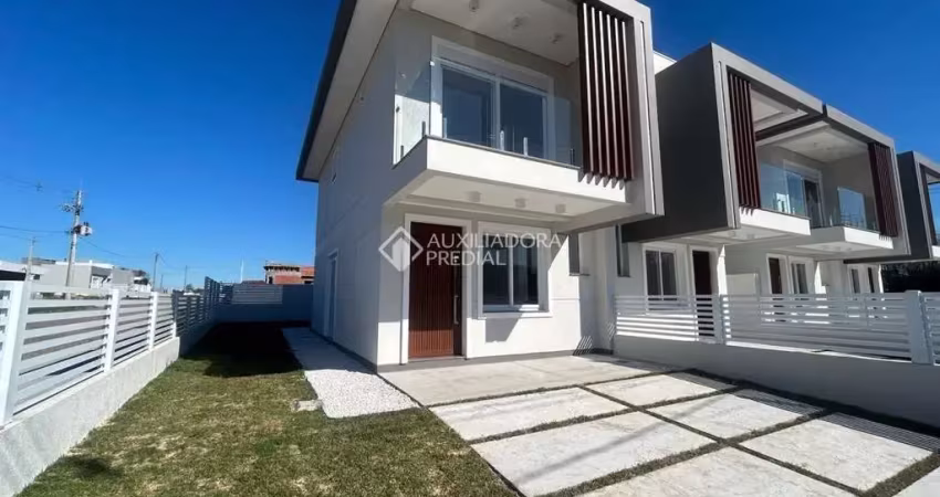 Casa com 2 quartos à venda na Josué Guimarães, 633, Panorâmico, Osório