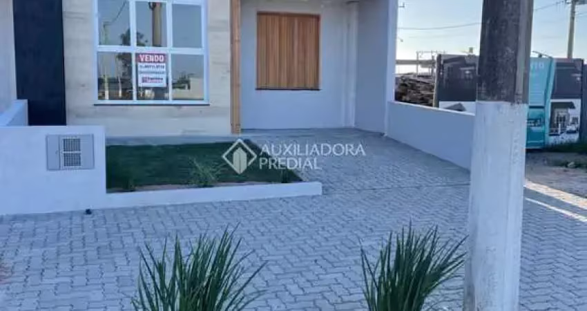 Casa com 2 quartos à venda na Lateral, 67, Bosque do Albatroz, Osório