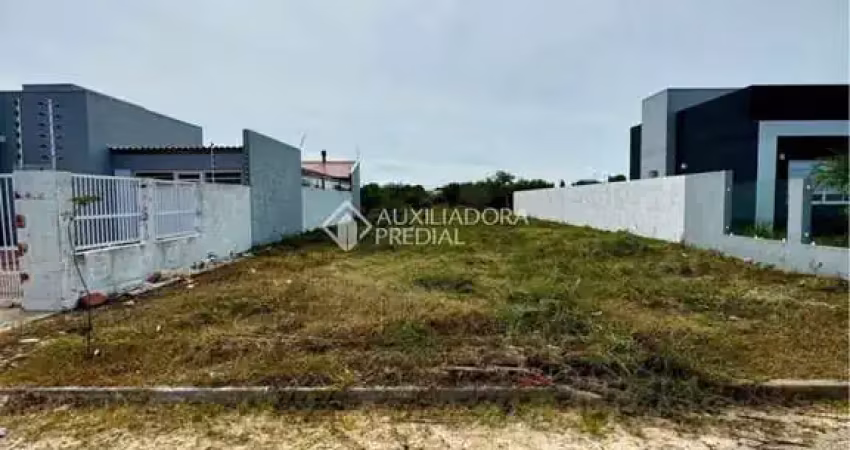 Terreno à venda na Ruben Ramos De Oliveira, 5, Centro, Osório