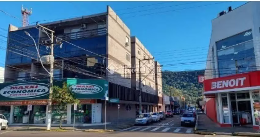 Apartamento com 1 quarto à venda na 24 De Maio, 268, Centro, Osório