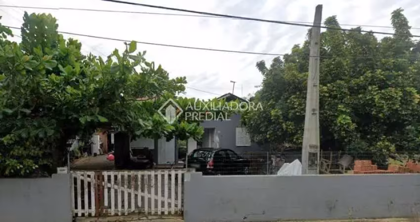 Casa com 2 quartos à venda na das Paineiras, 294, Daniela, Florianópolis