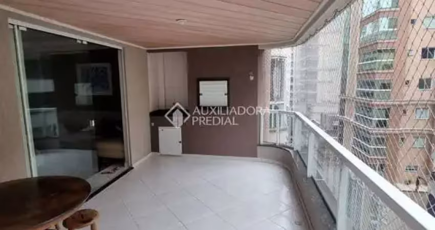 Apartamento com 4 quartos à venda na Rua 252, 181, Meia Praia, Itapema
