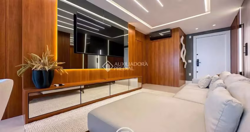 Cobertura com 3 quartos à venda na Avenida Senador Atílio Fontana, 933, Balneário Perequê, Porto Belo