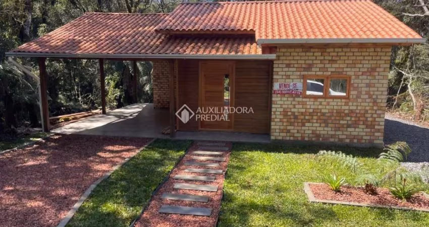 Casa com 2 quartos à venda na Quatis, 160, Colinas, São Francisco de Paula