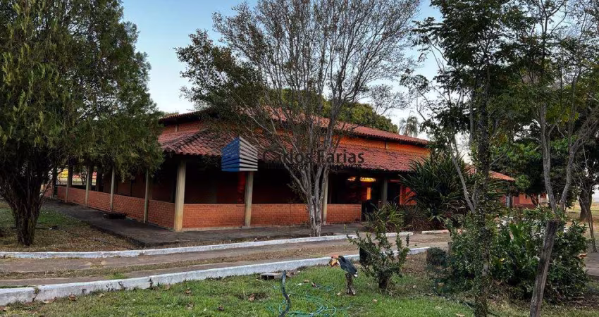 Fazenda para Venda em Brasília, DF-130, 4 dormitórios, 4 suítes, 6 banheiros, 2 vagas
