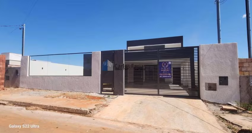 Casa para Venda em Brasília, Setor Habitacional Tororó (Jardim Botânico), 3 dormitórios, 1 suíte, 4 banheiros, 2 vagas