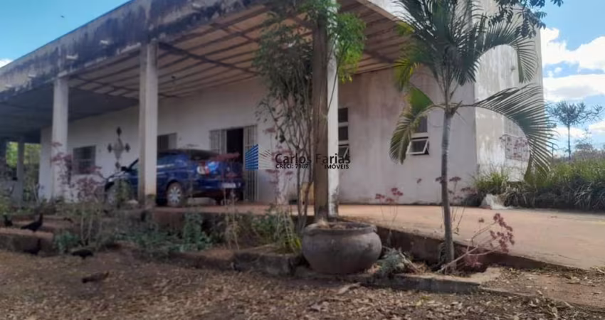 Chácara para Venda em Cidade Ocidental, Quintas Itapuã, 4 dormitórios, 2 suítes, 4 banheiros, 5 vagas