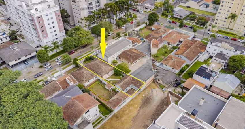 Terreno ZR-4 no bairro Vila Izabel