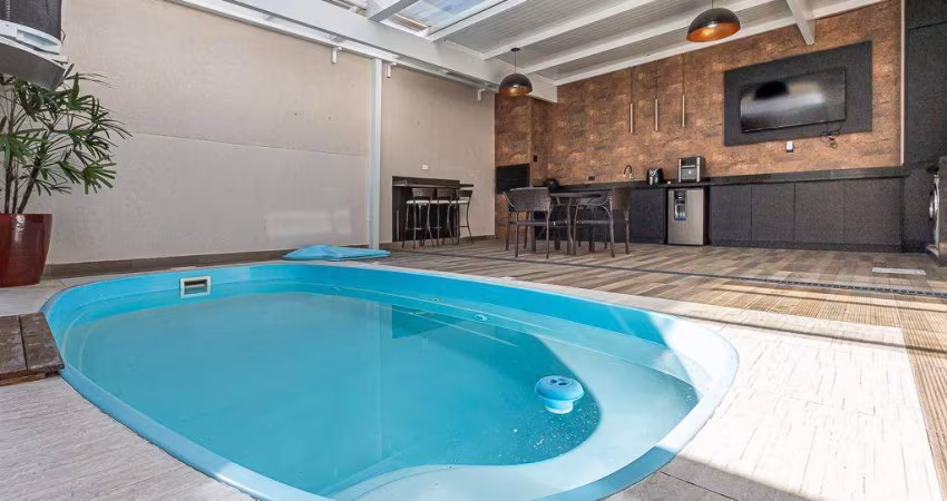 Sobrado Campo Comprido 3 quartos com piscina coberta e aquecida