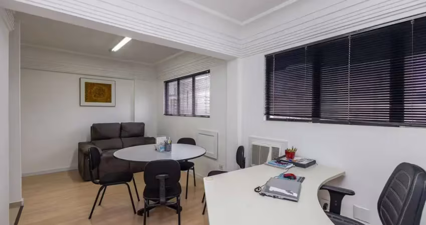 Sala comercial à venda na Rua Conselheiro Laurindo, 600, Centro, Curitiba