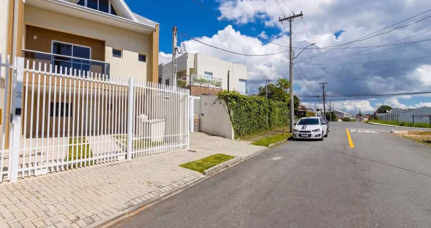 Sobrado Triplex Novo no Campo Comprido – 3 Quartos + Ático com BWC!