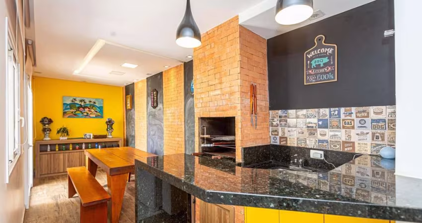 Casa em Condomínio no Bairro Portão