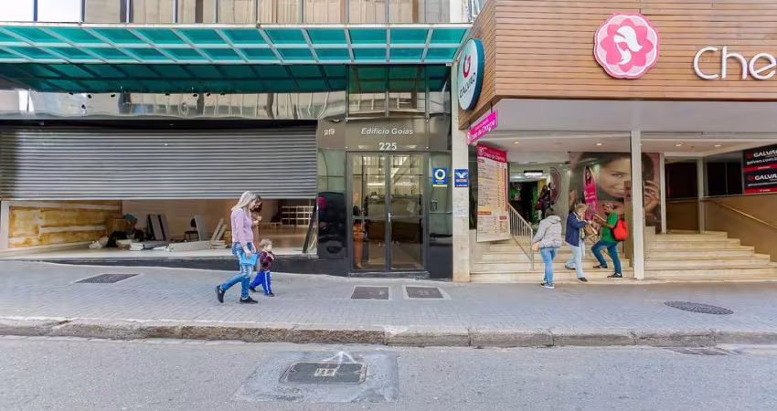 Conjunto Comercial no Centro