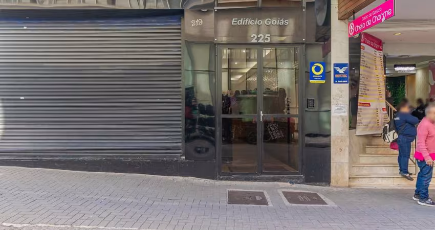 Conjunto Comercial no Centro