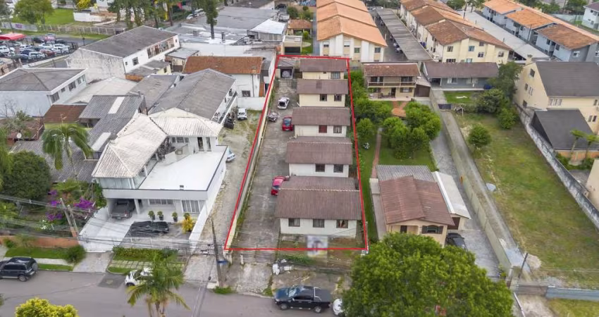 Terreno no Ecoville, com projeto para prédio em andamento.