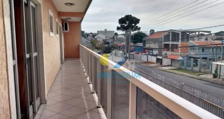 Casa a venda no Cajurú 03 quartos c/suite ,02 salas, churrasqueira em Curitiba