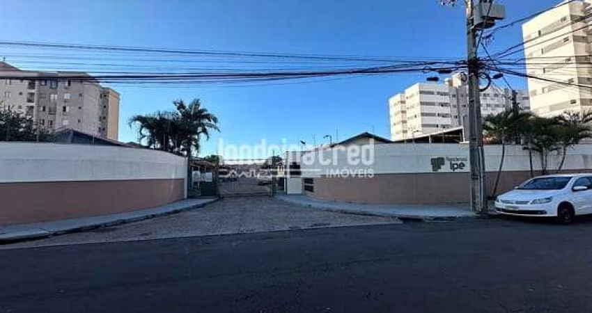 Casa à venda 2 Quartos, 1 Suite, 2 Vagas, 90M², Conjunto Habitacional Santiago II, Londrina - PR |
