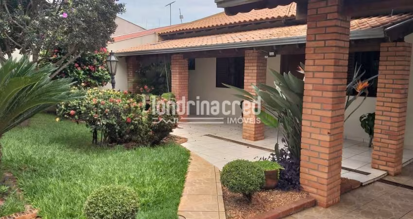 Casa à venda 3 Quartos, 1 Suite, 2 Vagas, Santa Rita 3, Londrina - PR