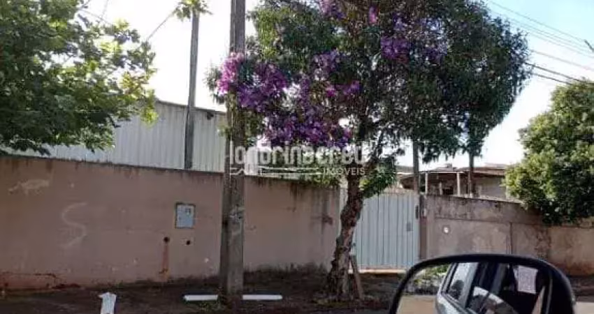 Casa à venda 2 Quartos, 2 Vagas, 284M², Jardim Tókio, Londrina - PR