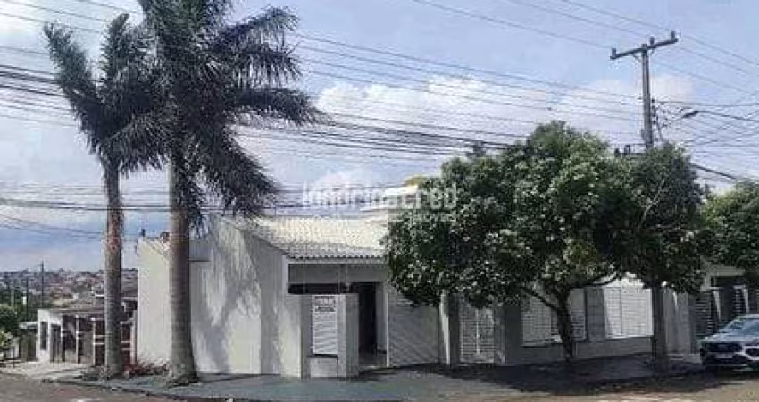 Casa à venda 3 Quartos, 1 Suite, 2 Vagas, 196M², Jardim Nova Baroneza, Arapongas - PR