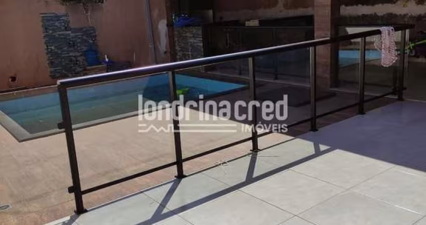 Casa à venda 3 Quartos, 1 Suite, 2 Vagas, Jardim Boa Vista, Cambé - PR