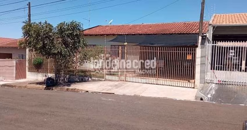 Casa à venda 3 Quartos, 1 Suite, 4 Vagas, 160M², Monte Belo, Londrina - PR