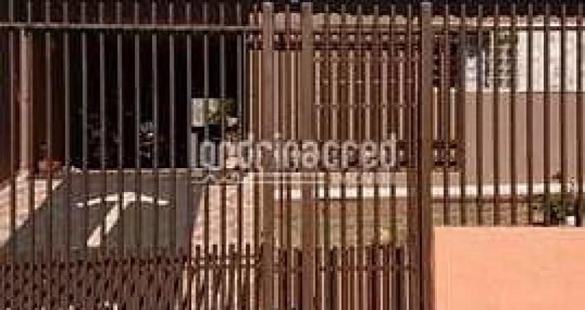 Casa à venda 3 Quartos, 1 Suite, 1 Vaga, 308M², Leonor, Londrina - PR