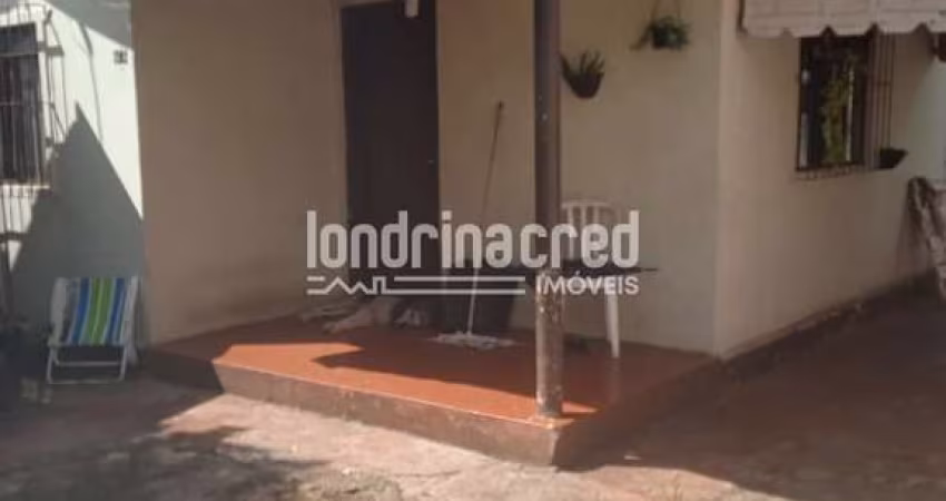 Casa à venda 2 Quartos, 1 Suite, 2 Vagas, 300M², Bandeirantes, Londrina - PR
