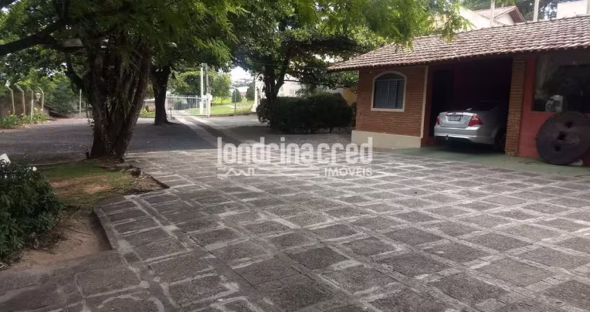 Comercial à venda 25 Quartos, 12000M², Centro, Jacarezinho - PR