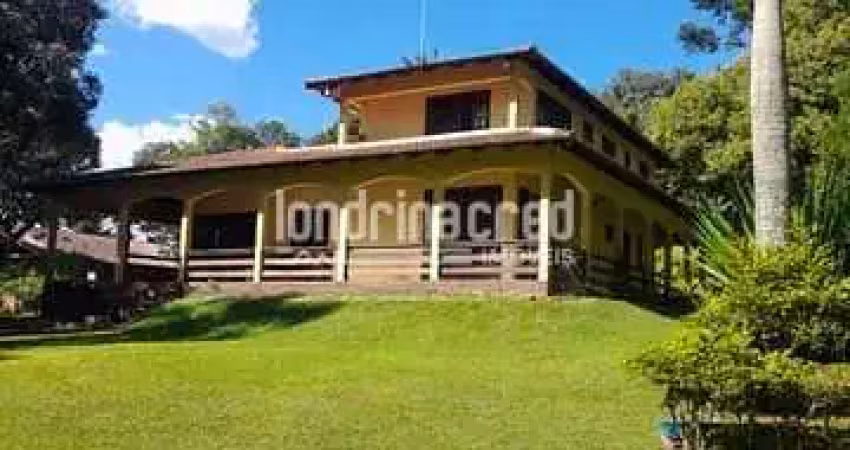 Chácara à venda 4 vagas, 12000m², vila santa cruz, castro - pr