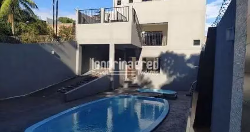 Casa em Arapongas com 03 quartos Sendo 01 suíte 04 banheiros sala cozinha e duas vagas de garagem 7