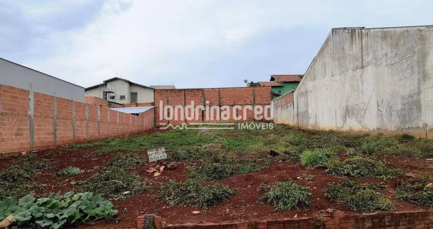 Terreno plano de 405 m² no Jardim Columbia C, Londrina! Com leve caída para a rua, pronto para cons