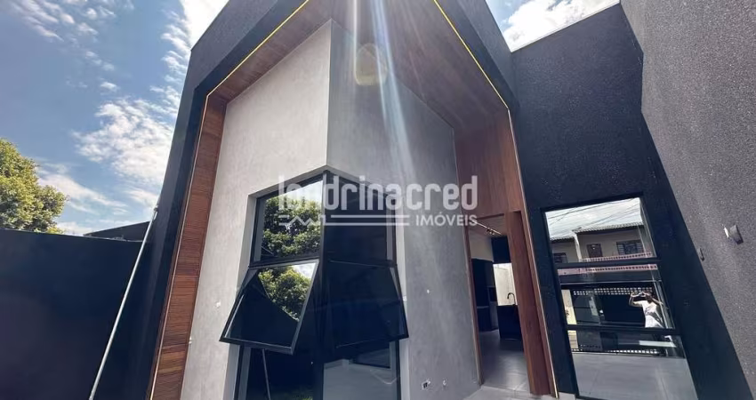 Casa de Alto Padrão: Modernidade, Luxo e Sofisticação com Jardins Internos e Área Gourmet Integrada