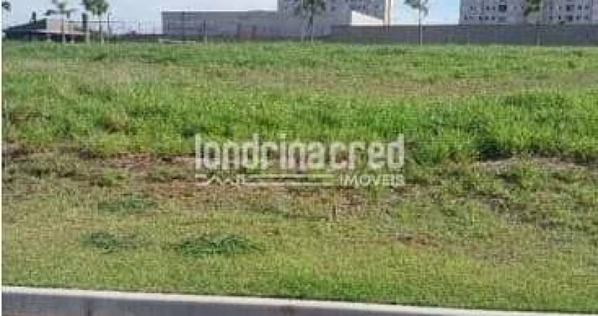 Terreno à Venda no Condomínio Indaiá | 318m² em Rua Elevada com Vista | Lazer Completo, Segurança 2