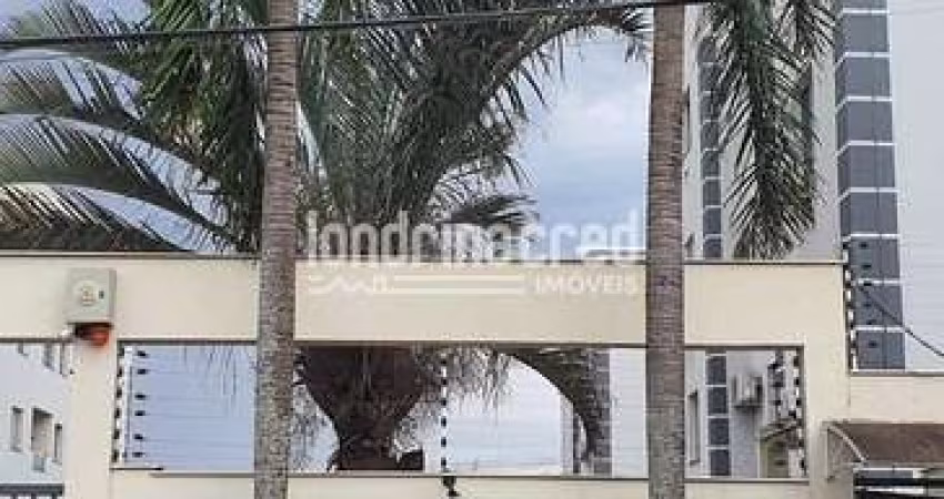 Apartamento no Spazio Lumiere com 2 quartos, sala ampla, cozinha com armários, 1 banheiro, vaga de
