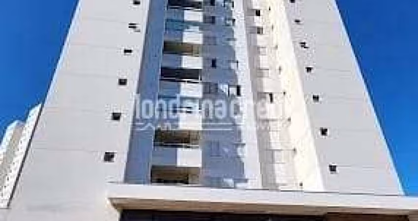 Apartamento mobiliado para locação no Cosmopolitan Residence, andar alto, sol da manhã, 3 quartos (