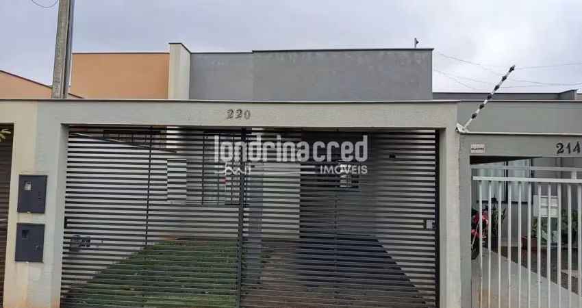 Casa geminada para locação com 3 quartos (1 suíte), semi mobiliada, pé direito alto, cozinha planej