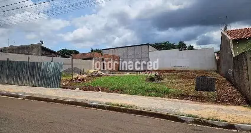 Terreno à venda com 359m² (11x32,65) em excelente localização, ideal para construção residencial ou