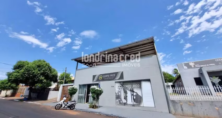 Imóvel comercial no centro de porto rico – sobrado + casa de madeira aos fundos, 600m² de terreno,