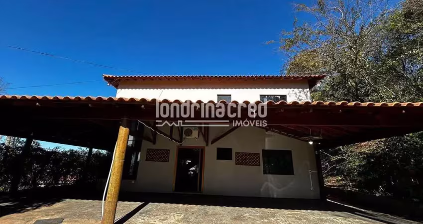 Excelente chácara na zona leste de londrina com 15.200m², casa ampla de 5 quartos (1 suíte), 2 banh