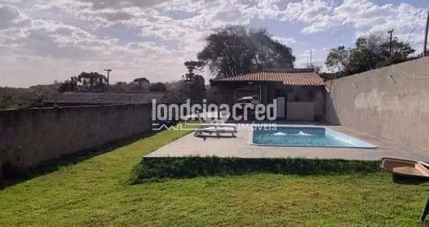 Chácara em condomínio fechado com 1.100m², piscina adulto e infantil, espaço gourmet, quintal amplo