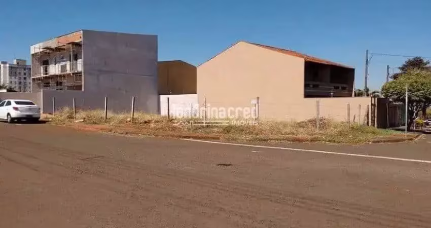 Terreno de esquina à venda, quitado e escriturado, com 386m², próximo ao jardim das américas, excel