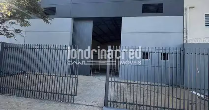 Excelente barracão para locação próximo ao piza, com 250m² de área total, 200m² de área útil e valo